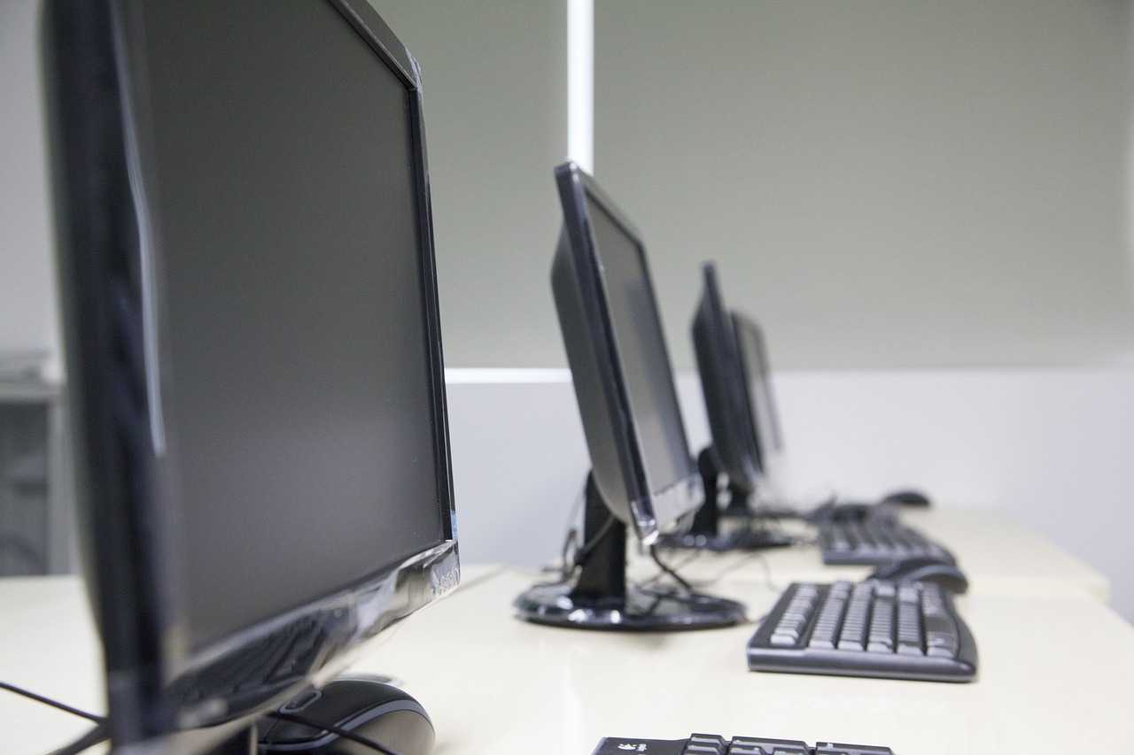 Hostdare 洛杉矶数据中心 CN2 GIA VPS 优惠活动及评测