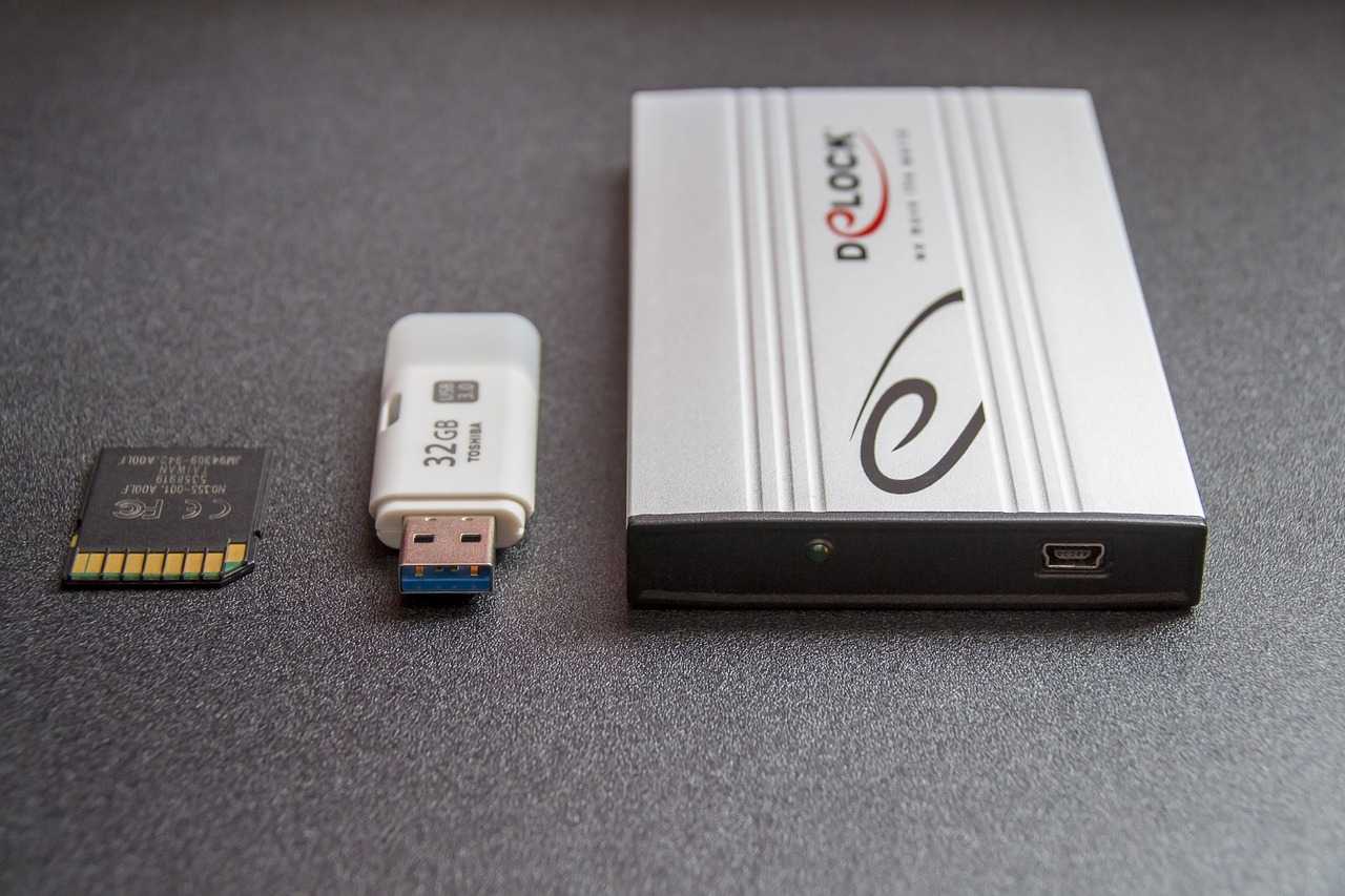 inlicloud 引力主机被指无良 IDC，官网失联，用户需及时备份数据