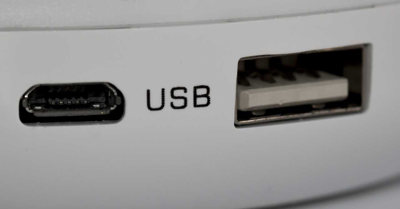 成都电信 100G 高防封 UDP 云服务器，16 核 16GB 内存，仅需 263 元/年