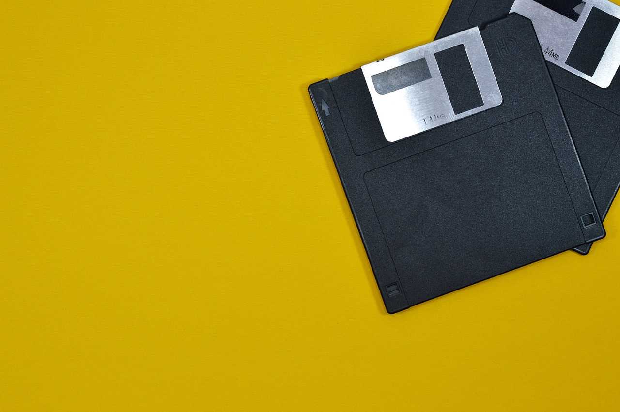 外贸网站选择 VPS 服务器的关键：流量尺寸对访问速度、稳定性和用户体验的影响