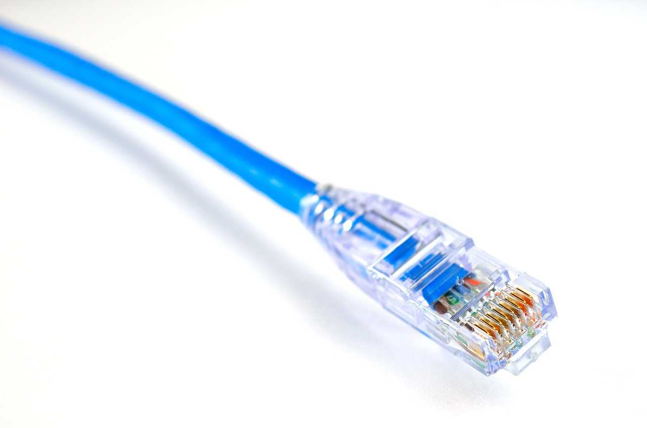 有线网络优于无线：路由器性能分析