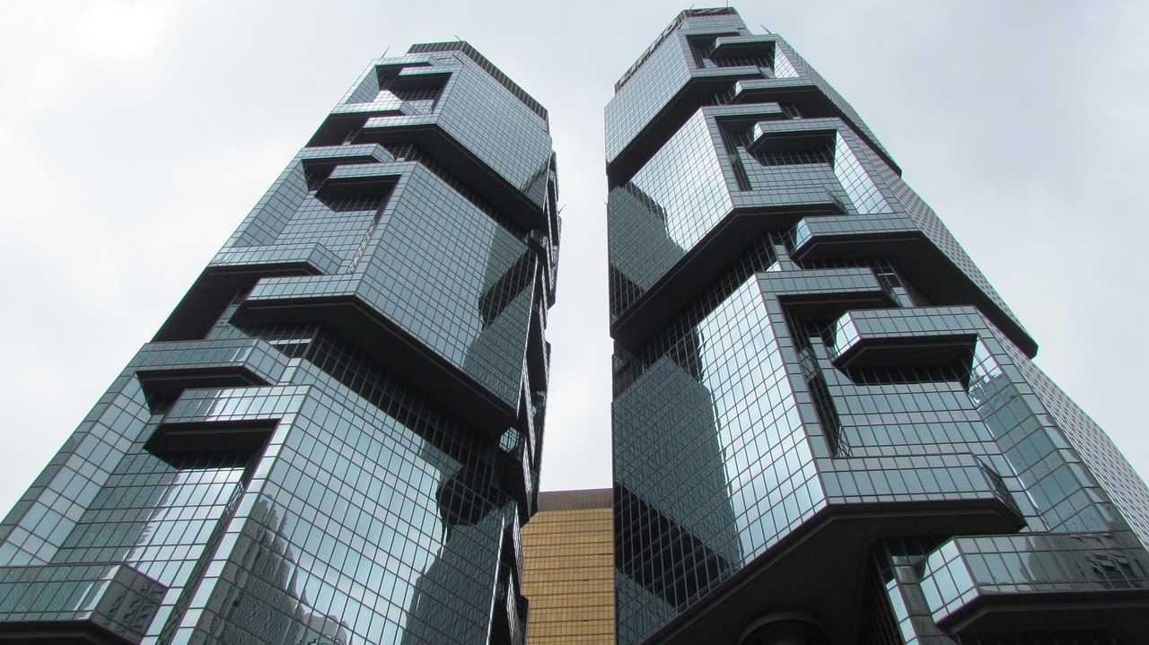 阿里云香港服务器直播成功，引发用户热烈反响。